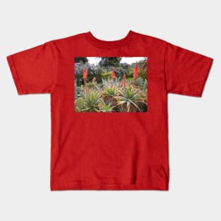 Red flowers Kids T-Shirt